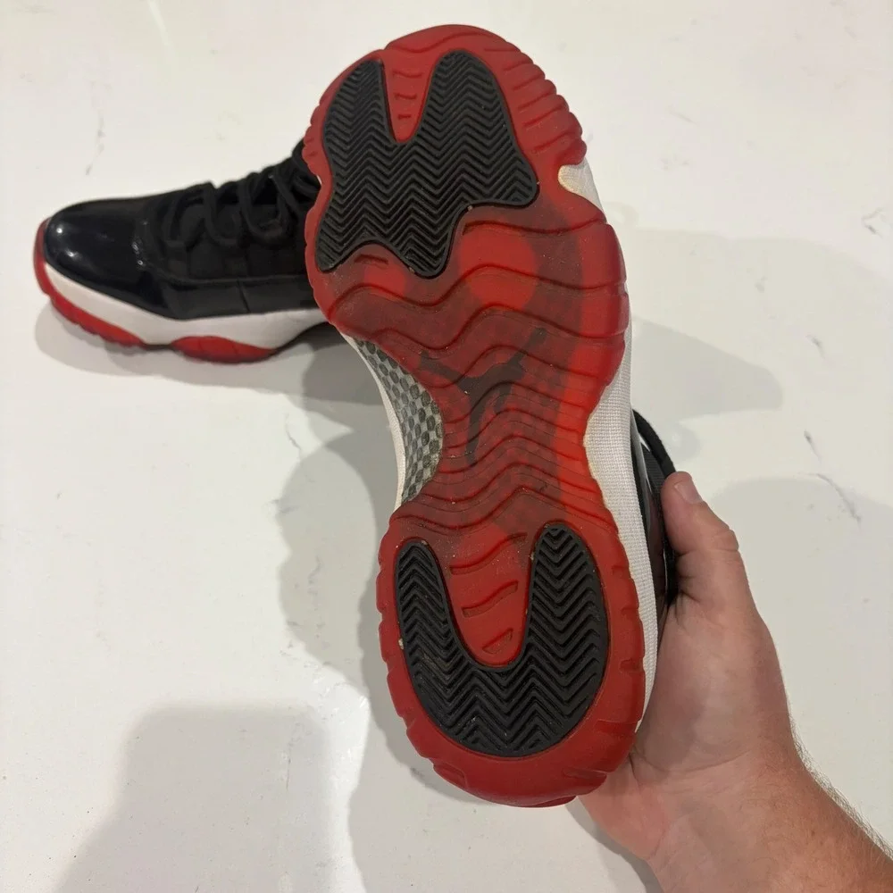 Air Jordan 11 Retro Low Bred Black True Red White 528895-012 Mens Size 12